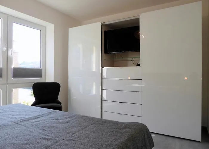 Deichgraf, Am Alten Deich 14 5 * 丹加斯特